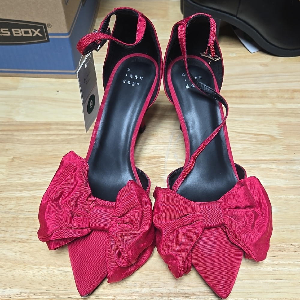 A New Day Red Heels with Bow and Pointed Toe